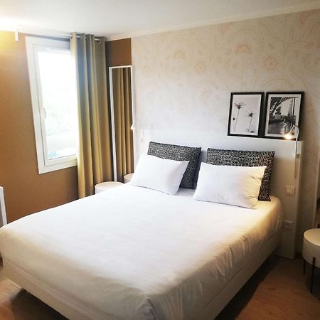 Brit Hotel Marseille Aéroport - A&S Mirabeau Kültér fotó