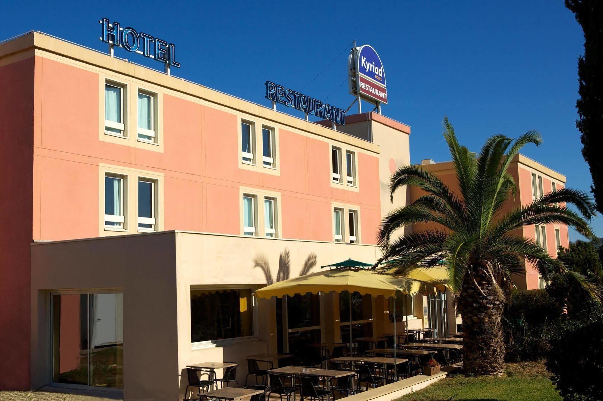 Brit Hotel Marseille Aéroport - A&S Mirabeau Kültér fotó